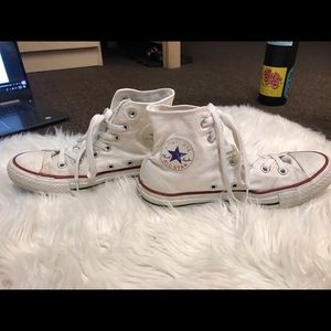 Women white high top converse chucks!